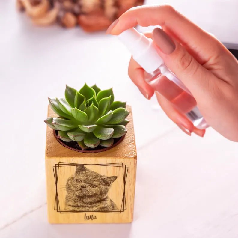 Custom Pet Portrait Planter, Dog Cat Mom Portrait, Wooden Planter, Pet Lost Gift, Pet Memorial Gift, Engraved Photo as Desk Decor