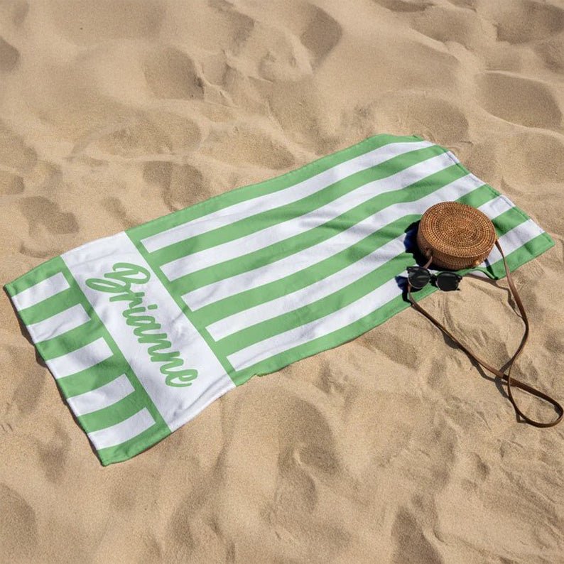 🌊 Custom Striped Beach Towel - Perfect for Kids, Bridesmaids, & Gifts! 🎁