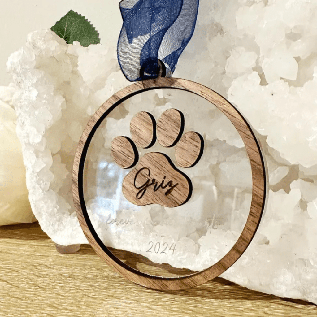 Custom missing pet keepsake ornaments, dog condolence gifts, personalized pet keepsakes