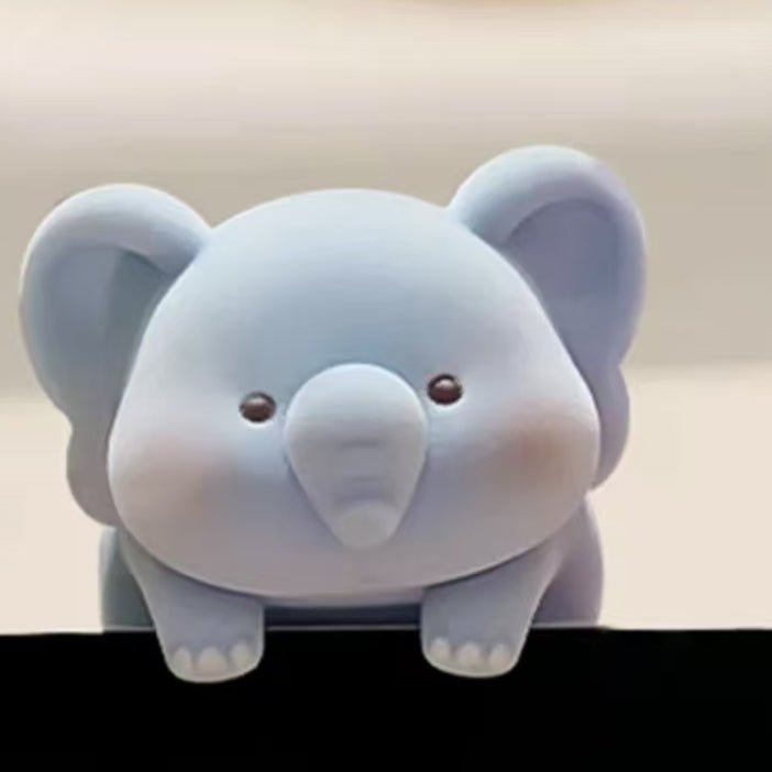 Plush toys, mini desktop ornaments, computer monitor decorations